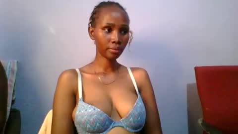 Snapshot of sexie_love chatting on 1, 3, 2025 Nancy online show from 1, 3, 2025