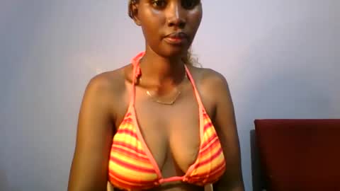 Snapshot of sexie_love chatting on 1, 3, 2025 Nancy online show from 1, 3, 2025