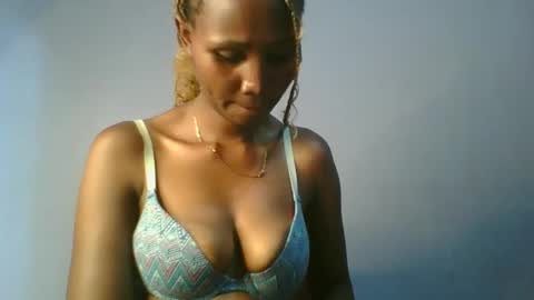 Snapshot of sexie_love chatting on 11, 3, 2025 Nancy online show from 11, 3, 2025