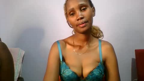 Snapshot of sexie_love chatting on 11, 3, 2025 Nancy online show from 11, 3, 2025