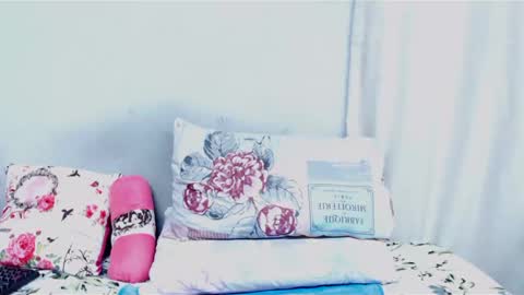 Snapshot of sexiebootyjoyxx chatting on 21, 1, 2025 sexiebootyjoyxx online show from 21, 1, 2025