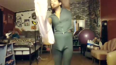 Snapshot of sexiwhiskey699 chatting on 5, 10, 2025 sexiwhiskey699 online show from 5, 10, 2025