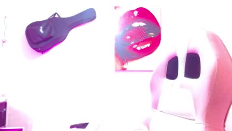 sexmilkdirty online show from 12, 12, 2024