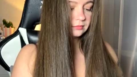 Snapshot of sexmoon11 chatting on 24, 11, 2025 My name is Mia whats yours online show from 24, 11, 2025