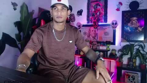 Snapshot of sexo_aharon chatting on 17, 7, 2026 Aharon ravelo online show from 17, 7, 2026
