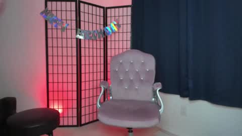 Sexpot Jess online show from 4, 1, 2025