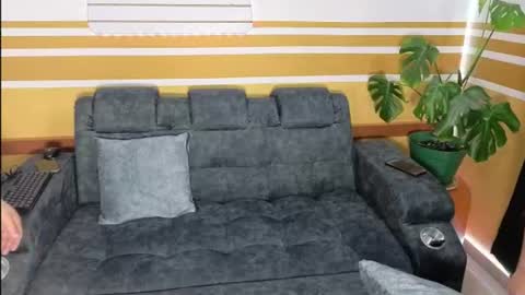KhidaMilo online show from 23, 7, 2026