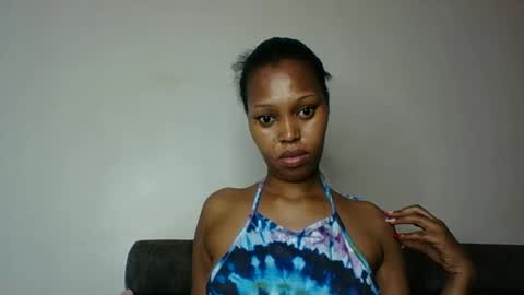 Snapshot of sexttiana_ebony chatting on 30, 9, 2025 sexttiana_ebony online show from 30, 9, 2025