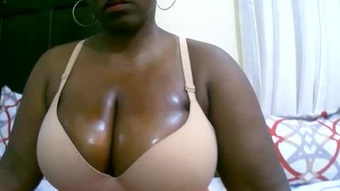 sexxi_ebony online show from 1, 10, 2025