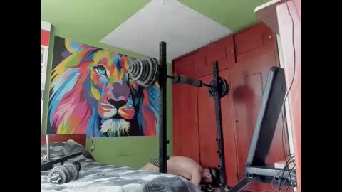 Snapshot of sexxmann77 chatting on 7, 10, 2025 sexmann77 online show from 7, 10, 2025