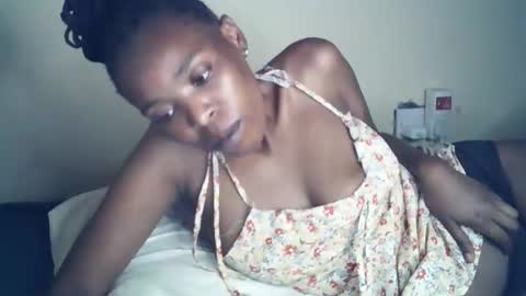 sexxy_curvy23 online show from 25, 4, 2026