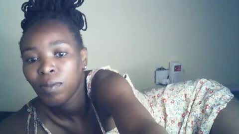 sexxy_curvy23 online show from 3, 5, 2026