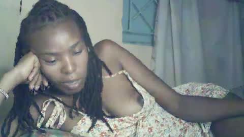 sexxy_curvy23 online show from 23, 6, 2026
