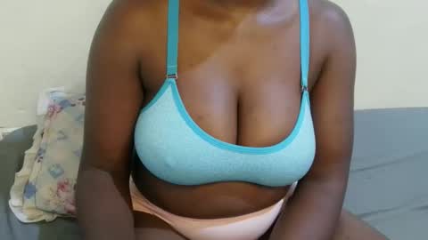 sexxy_maya1 online show from 12, 4, 2026