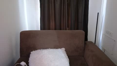  Angie   online show from 20, 6, 2026
