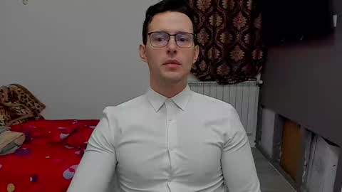 Sexxymuscles4U online show from 27, 1, 2025
