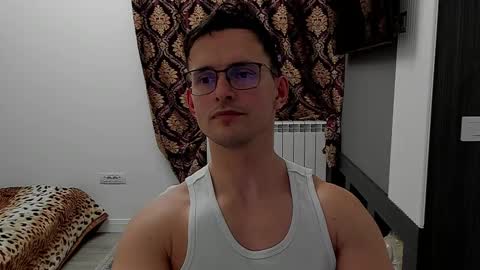 Sexxymuscles4U online show from 14, 2, 2025