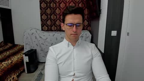 Sexxymuscles4U online show from 11, 3, 2025