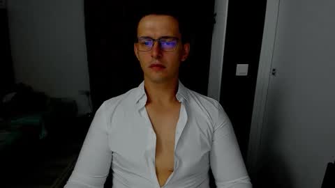 Sexxymuscles4U online show from 2, 10, 2025