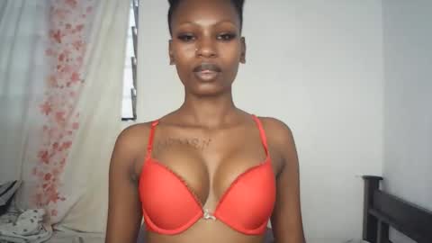 sexxypixie online show from 5, 4, 2026