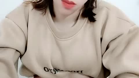 sexy8685 online show from 19, 12, 2025