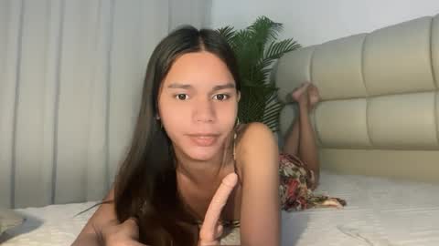 Snapshot of sexy_alexa17 chatting on 6, 8, 2026 sexy_alexa17 online show from 6, 8, 2026