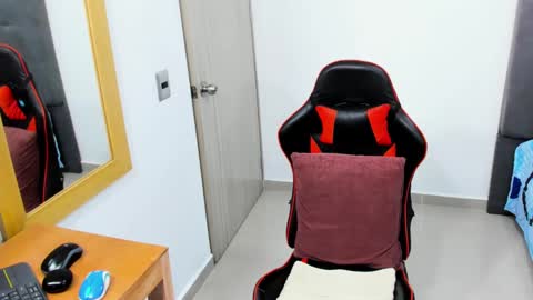 sexy blackman online show from 27, 2, 2025