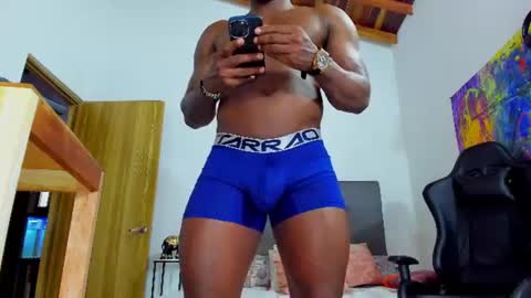 Snapshot of sexy_blackman chatting on 15, 6, 2026 sexy blackman online show from 15, 6, 2026