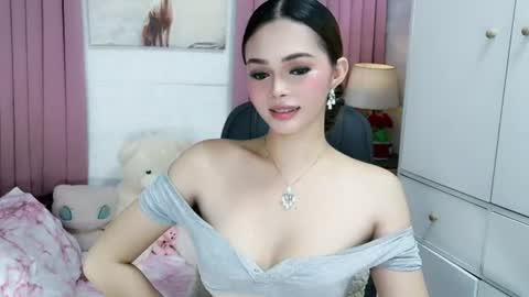 Snapshot of sexy_blairxx chatting on 13, 7, 2026 blair online show from 13, 7, 2026