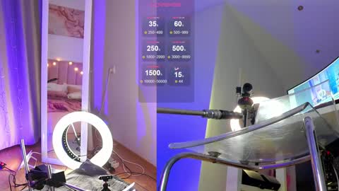 Snapshot of sexy_blonde_doll chatting on 4, 2, 2025 Lina online show from 4, 2, 2025