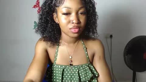 sexy_bluey247 online show from 25, 11, 2025