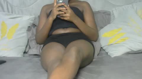 Snapshot of sexy_chocolate001 chatting on 1, 12, 2025 sexy_chocolate001 online show from 1, 12, 2025