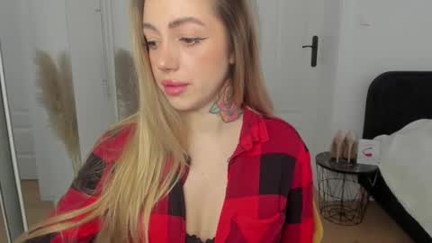 C o r a l i e online show from 31, 1, 2025