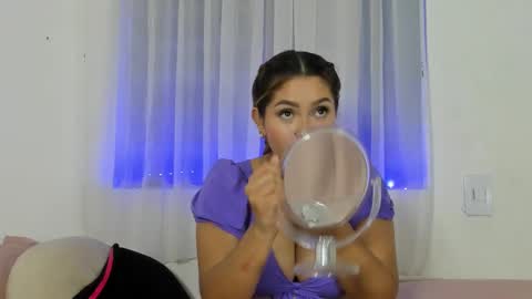 Snapshot of sexy_couple_xx1 chatting on 26, 9, 2025 sexy_couple_xx1 online show from 26, 9, 2025