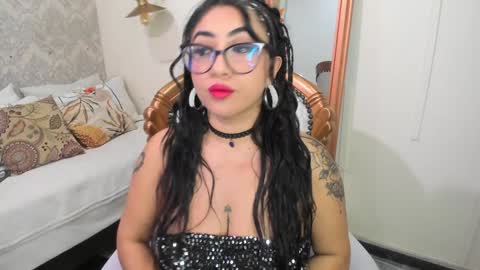 Snapshot of sexy_cristall chatting on 6, 1, 2025  C R I S T A L  online show from 6, 1, 2025