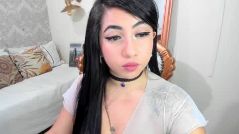 Snapshot of sexy_cristall chatting on 11, 1, 2025  C R I S T A L  online show from 11, 1, 2025