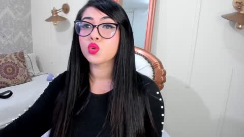 Snapshot of sexy_cristall chatting on 22, 1, 2025  C R I S T A L  online show from 22, 1, 2025