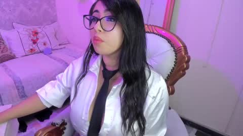 Snapshot of sexy_cristall chatting on 8, 3, 2025  C R I S T A L  online show from 8, 3, 2025