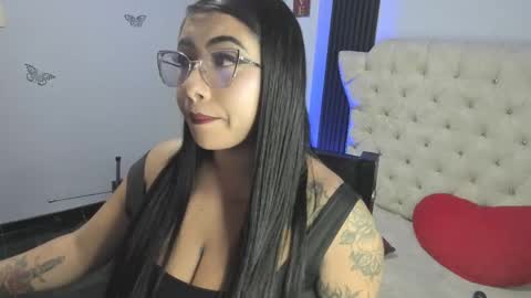 Snapshot of sexy_cristall chatting on 21, 9, 2025  C R I S T A L  online show from 21, 9, 2025