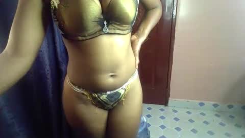 Ellahh online show from 25, 11, 2025