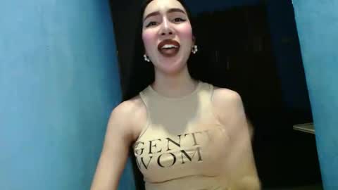 sexy_emily92 online show from 16, 2, 2026