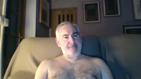 Snapshot of sexy_italiandaddy chatting on 12, 12, 2024 Antonio online show from 12, 12, 2024