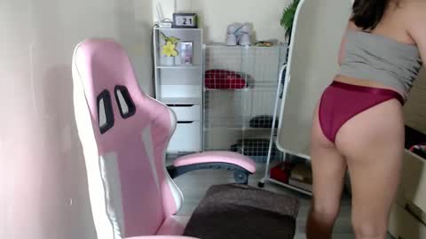 sexy_jasmin08 online show from 21, 10, 2025