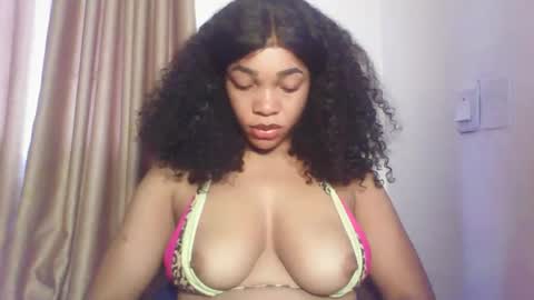 Sexy kitty881 online show from 25, 10, 2025