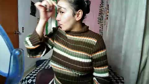 sexy lolas online show from 23, 9, 2025
