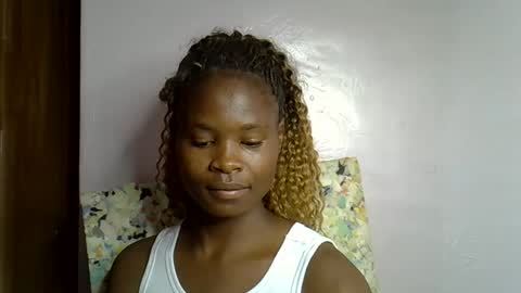 Snapshot of sexy_molyne chatting on 15, 1, 2026 Molyne online show from 15, 1, 2026