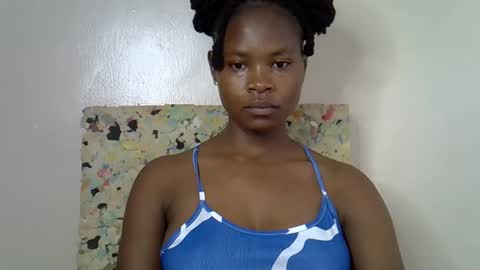 Snapshot of sexy_molyne chatting on 16, 3, 2026 Molyne online show from 16, 3, 2026