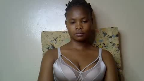 Molyne online show from 29, 4, 2026