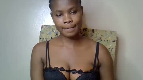Molyne online show from 30, 4, 2026