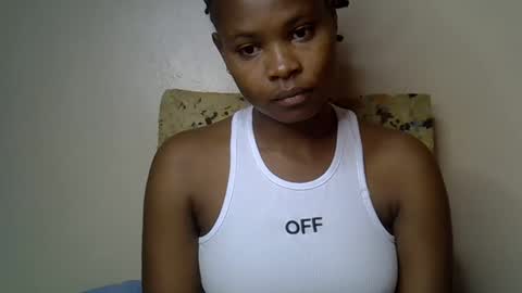 Molyne online show from 5, 5, 2026